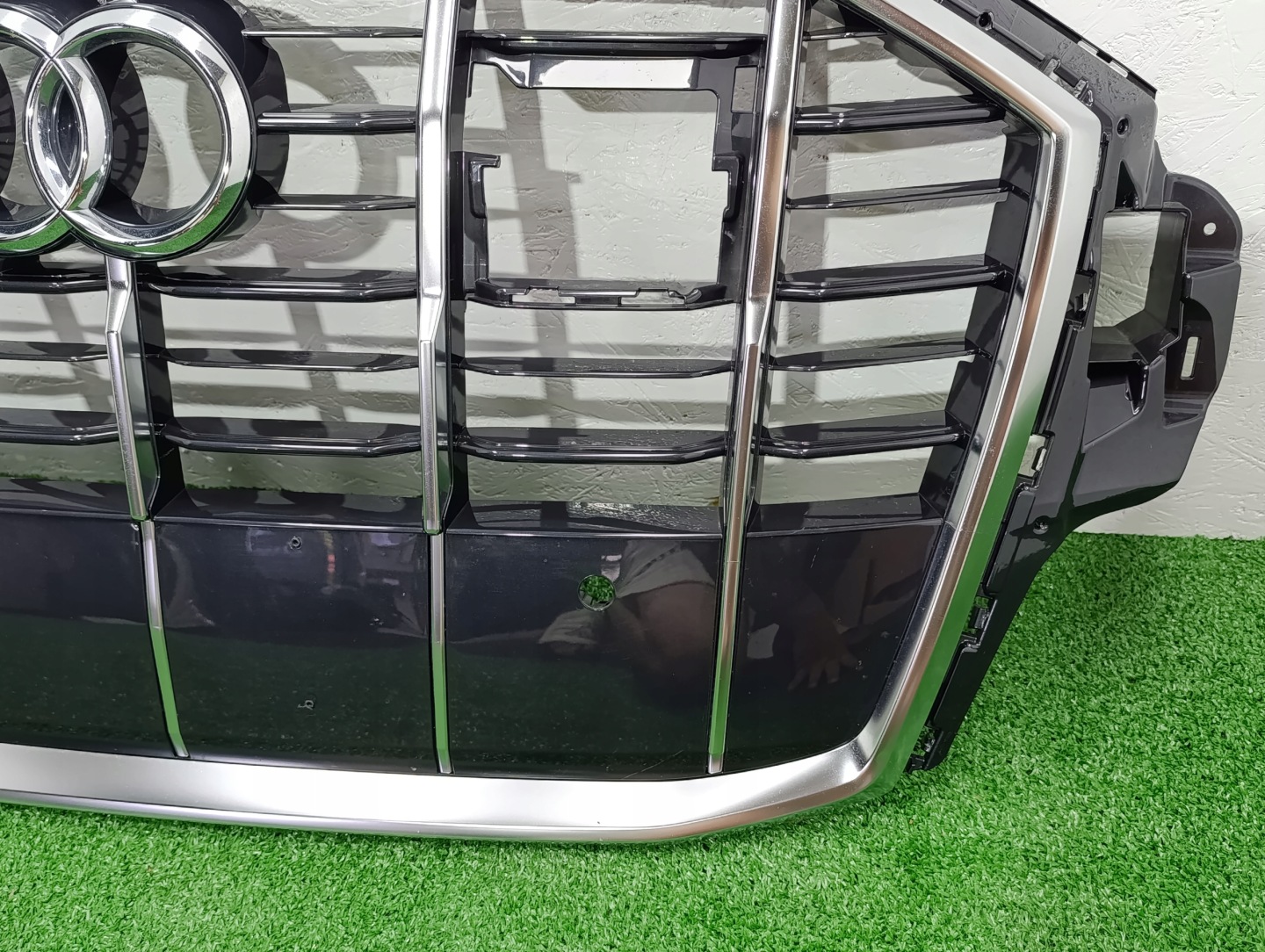 Audi Q7 Kühlergrill FRONTGRILL Kühlergitter 4M0853651AJ - Thumbnail 8
