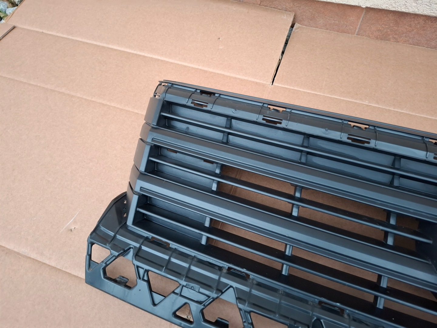 VW Crafter Kühlergrill FRONTGRILL Kühlergitter - Thumbnail 2