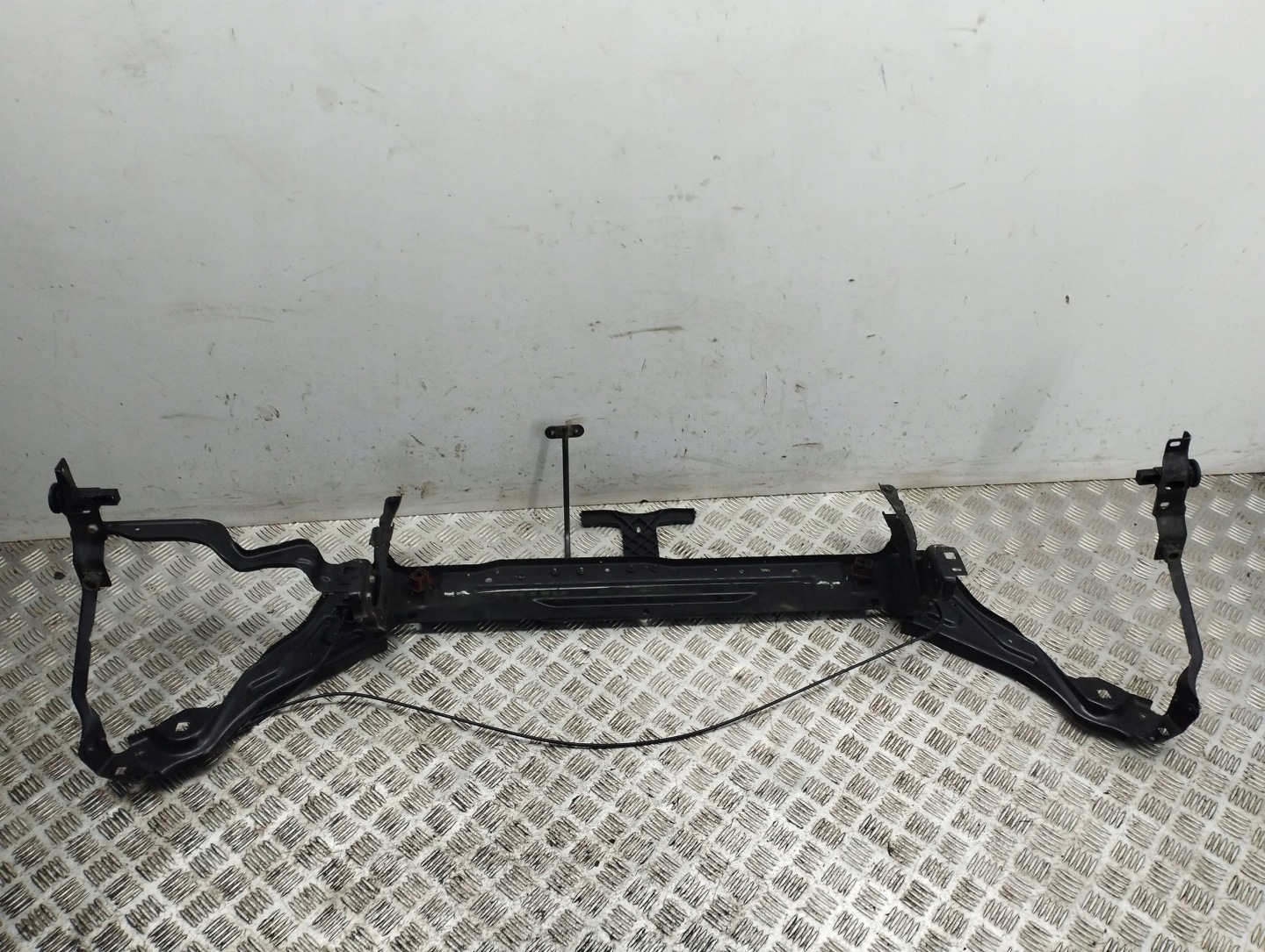 Mercedes-Benz C-Klasse W204 Kühlergrill FRONTGRILL Kühlergitter - Thumbnail 6