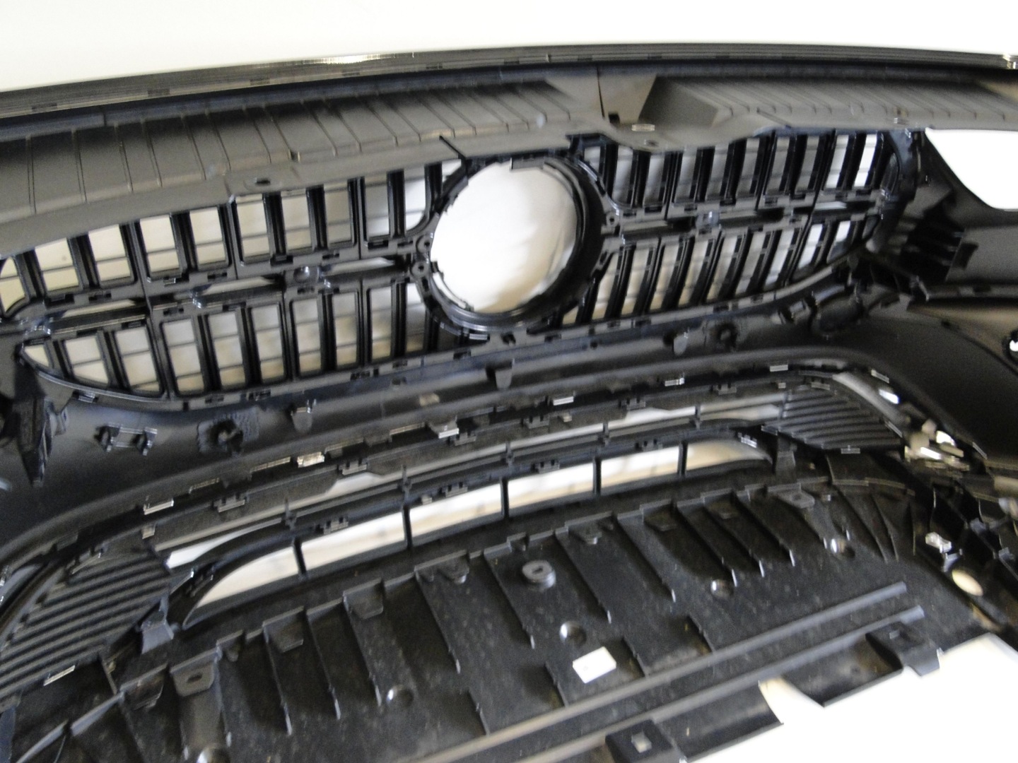 Mercedes-Benz GLA W247 Kühlergrill FRONTGRILL Kühlergitter A2478884600 - Thumbnail 8