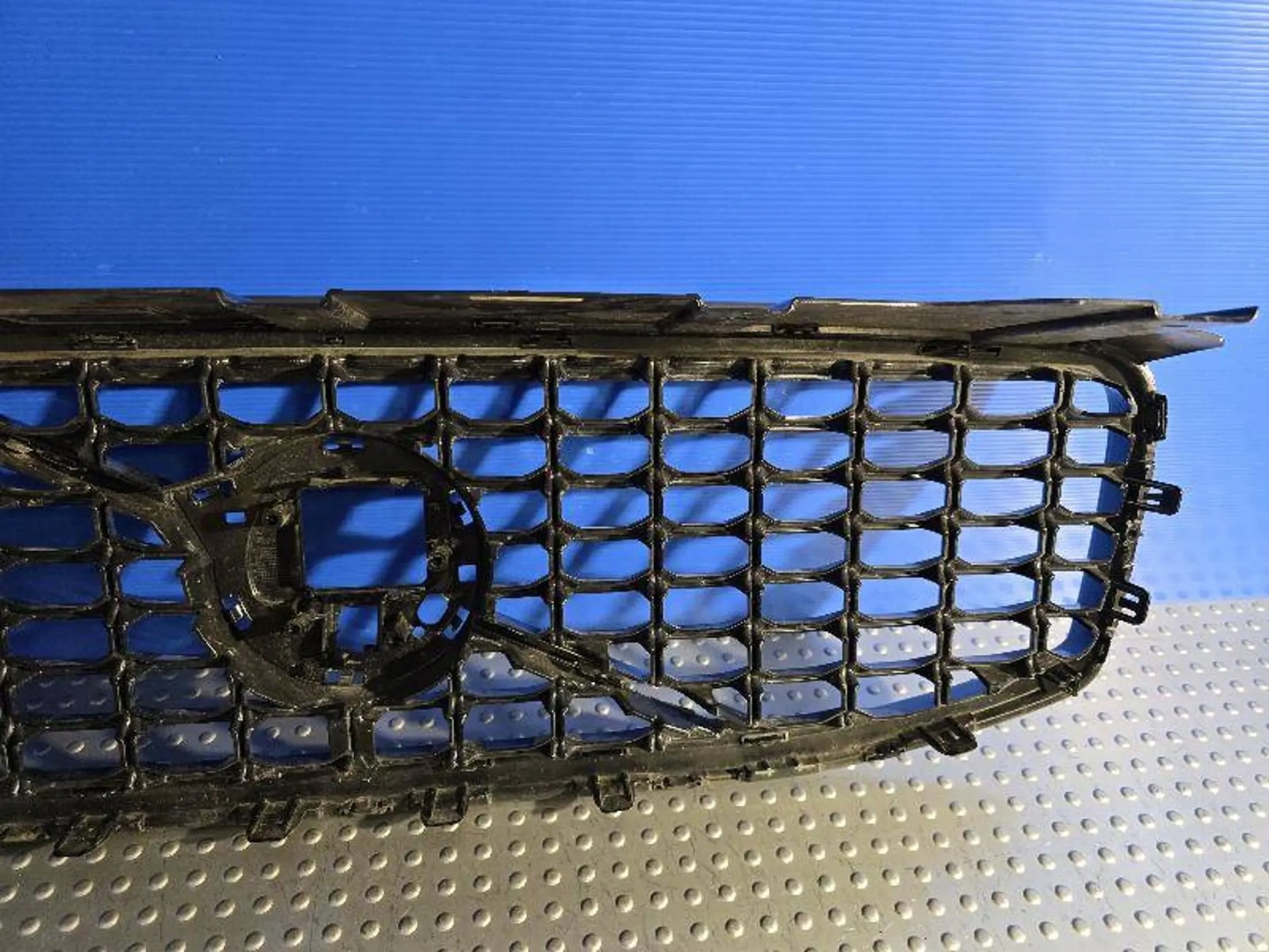 Volvo XC60 Kühlergrill FRONTGRILL Kühlergitter 32133812 - Thumbnail 12