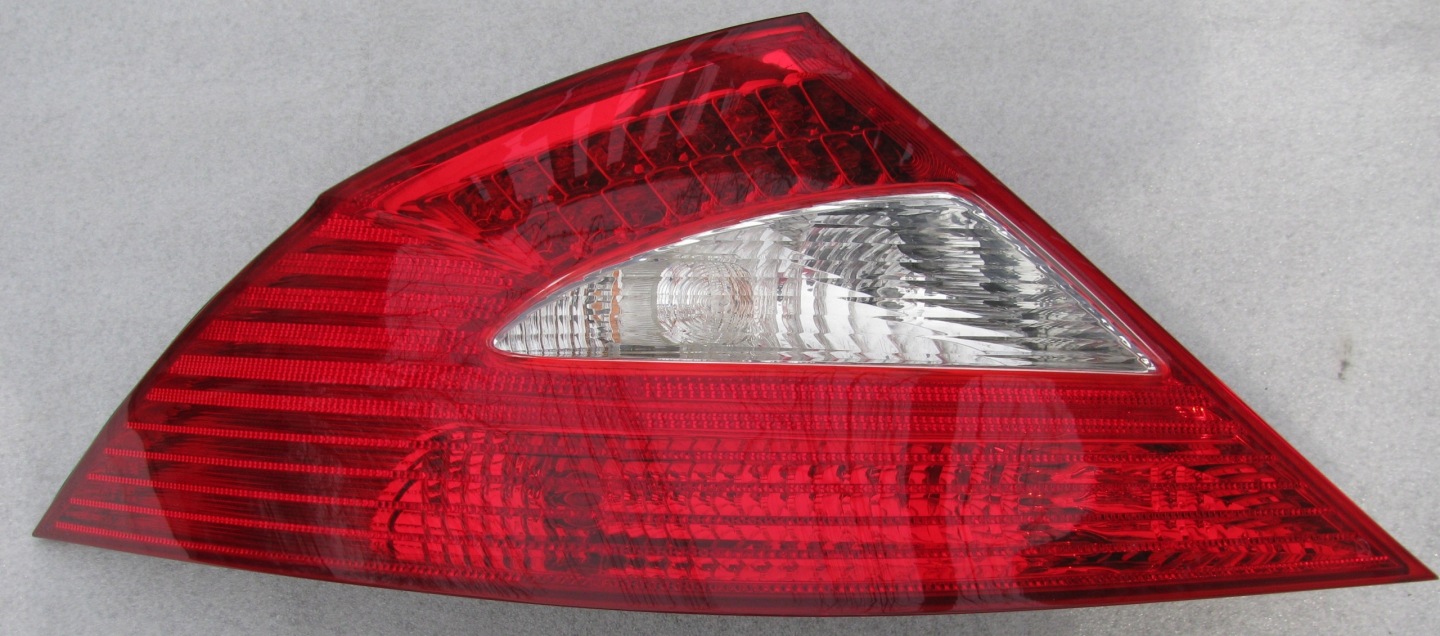 Mercedes-Benz CLS W218 Rückleuchte A2198200164 Rearlamp - Thumbnail 1