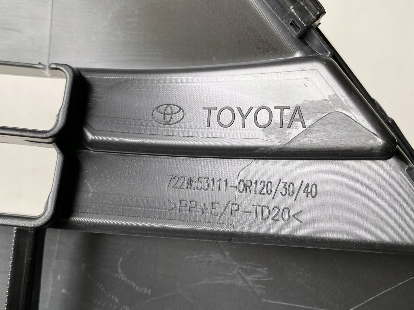 Toyota RAV4 XA5 Kühlergrill FRONTGRILL Kühlergitter 531110R120 - Thumbnail 12