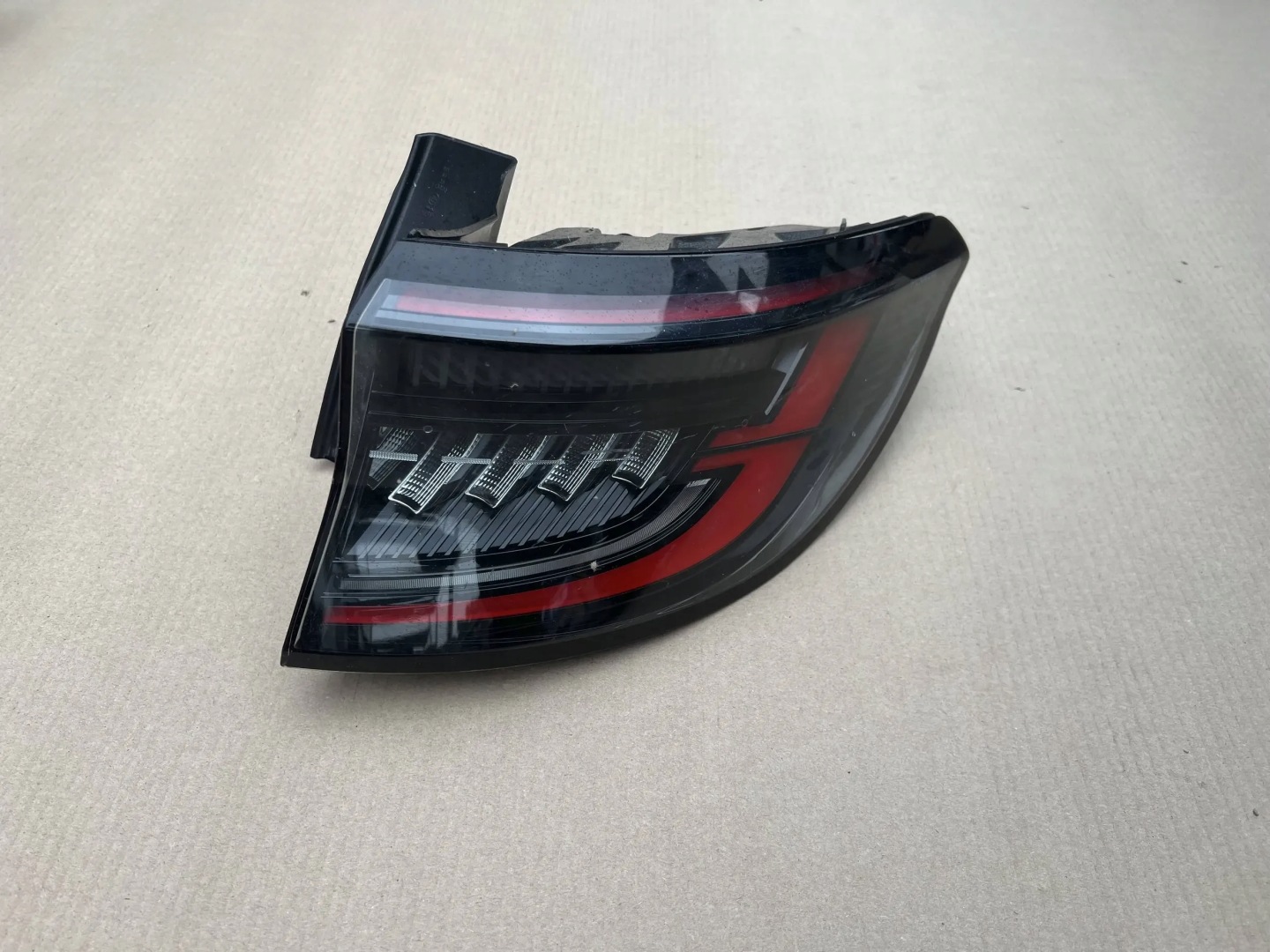 Renault Austral RHN Rückleuchte 265508691R Rearlamp - Thumbnail 1