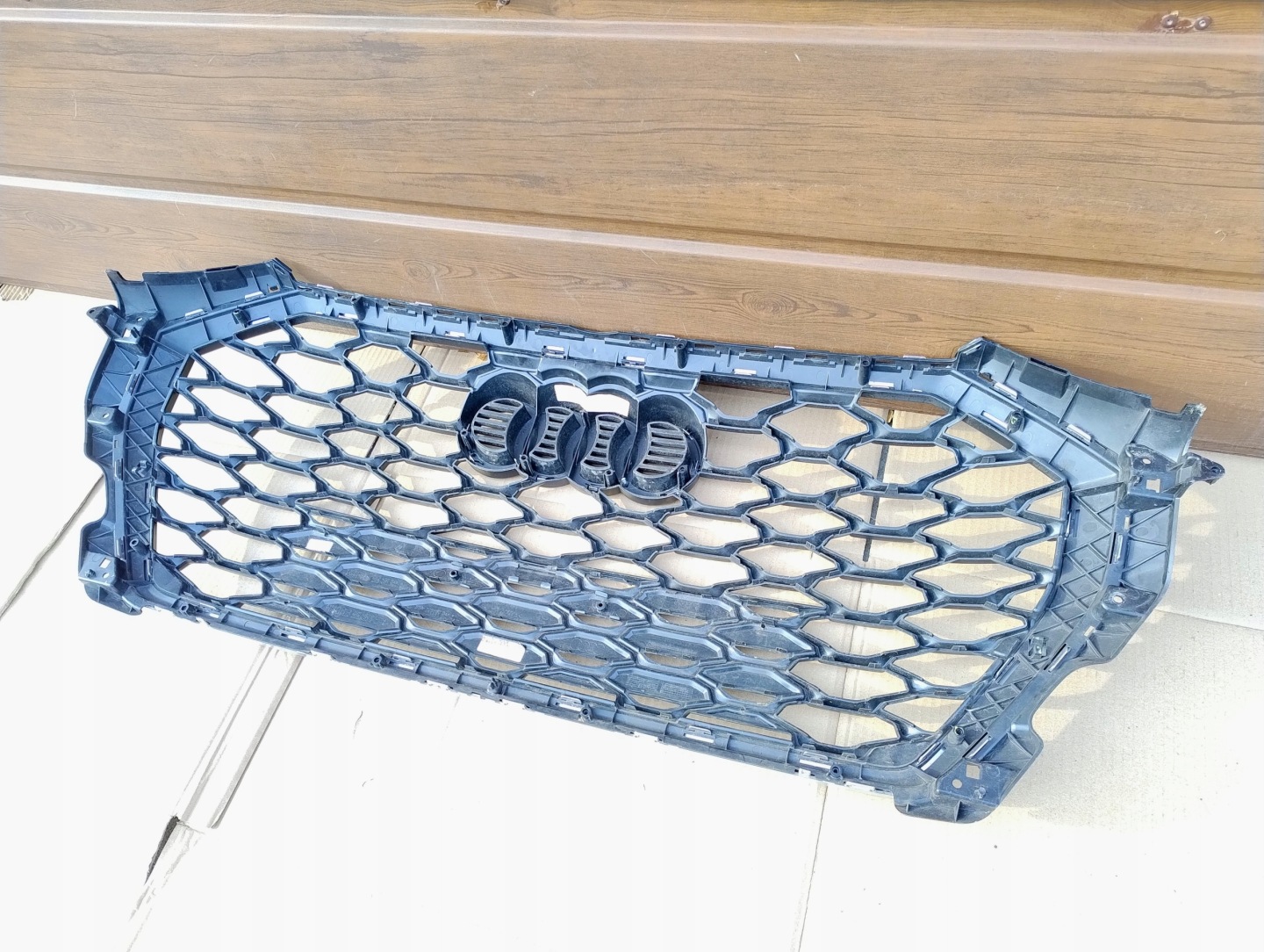 Audi Q3 Kühlergrill FRONTGRILL Kühlergitter 83F853651C - Thumbnail 4