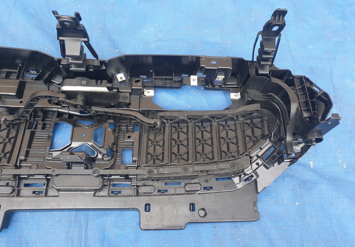 BMW 5 G61 Kühlergrill FRONTGRILL Kühlergitter 1164709 - Thumbnail 6