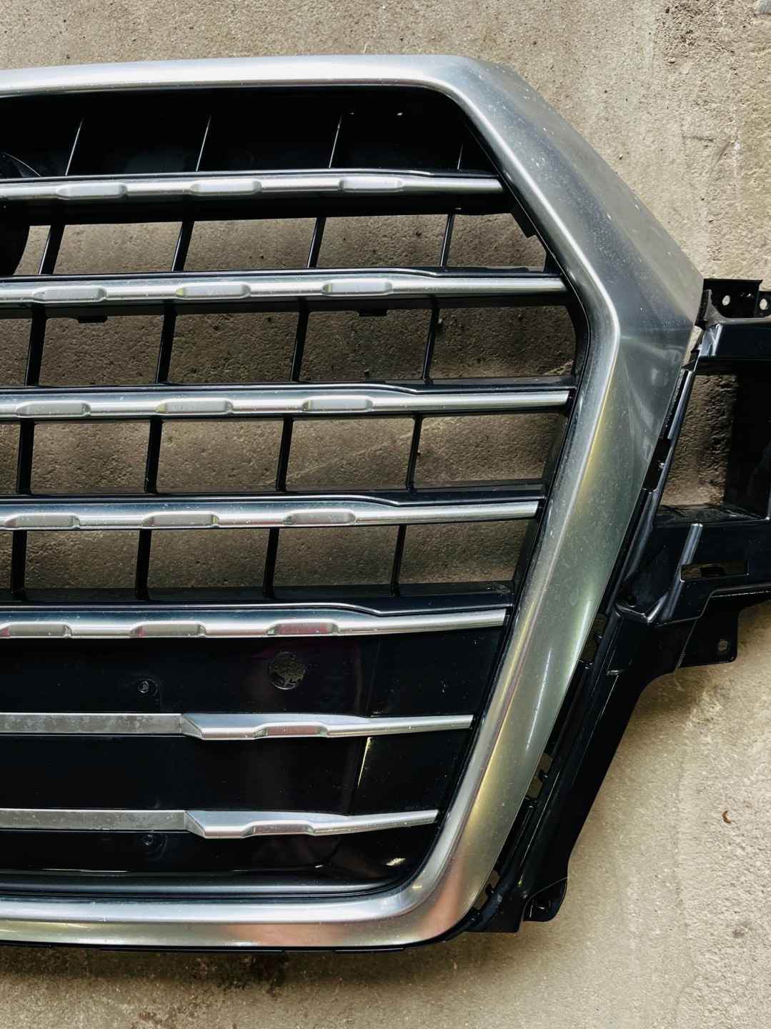 Audi Q7 Kühlergrill FRONTGRILL Kühlergitter 4M0853651F - Thumbnail 6