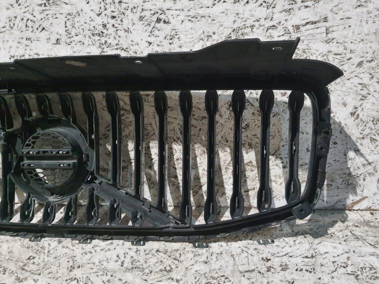 Volvo XC60 Kühlergrill FRONTGRILL Kühlergitter 31425535 - Thumbnail 9