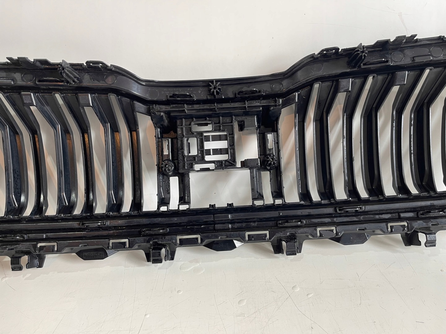 Skoda Kodiaq 565 Kühlergrill FRONTGRILL Kühlergitter 565853653GM - Thumbnail 9