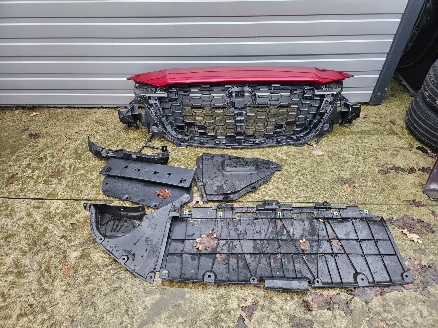 Mazda CX-60 Kühlergrill FRONTGRILL Kühlergitter - Thumbnail 1