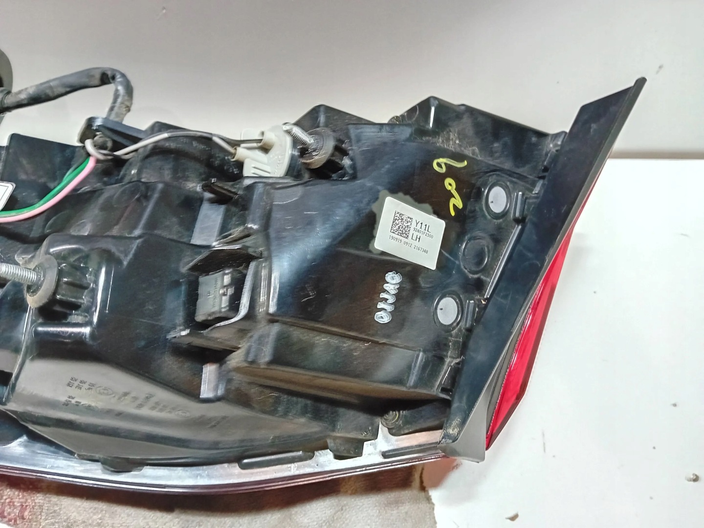 Hyundai Elantra EL Rückleuchte 92401F2500 Rearlamp - Thumbnail 8