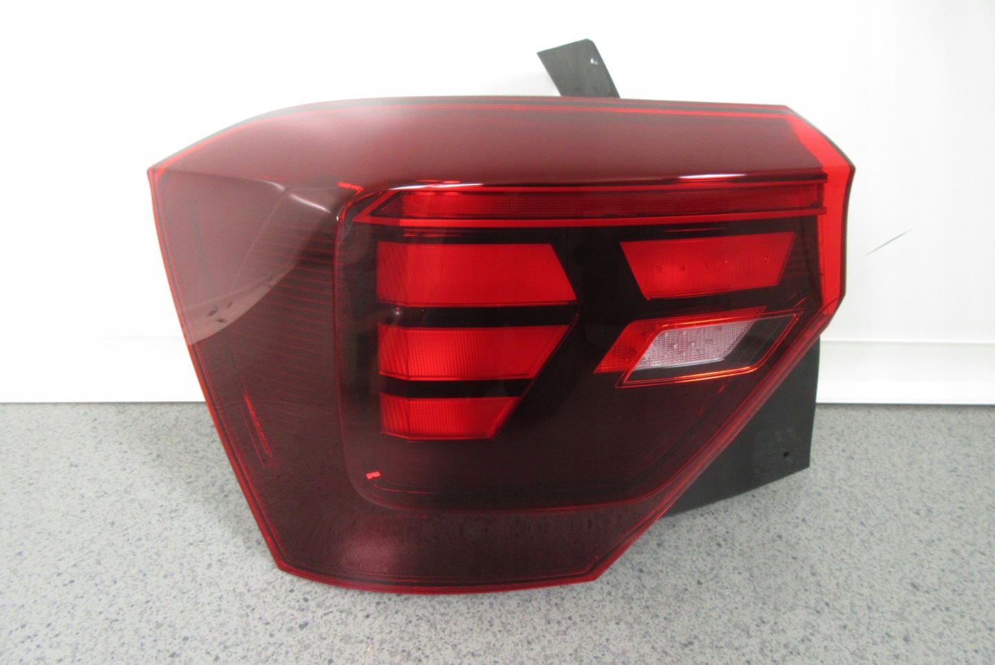 VW Polo V Rückleuchte 2G0945095E Rearlamp - Thumbnail 1