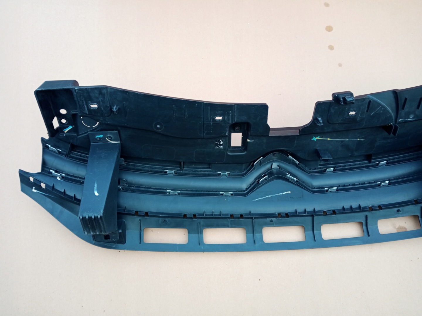 Citroen C3 Kühlergrill FRONTGRILL Kühlergitter 9812063477OE - Thumbnail 7