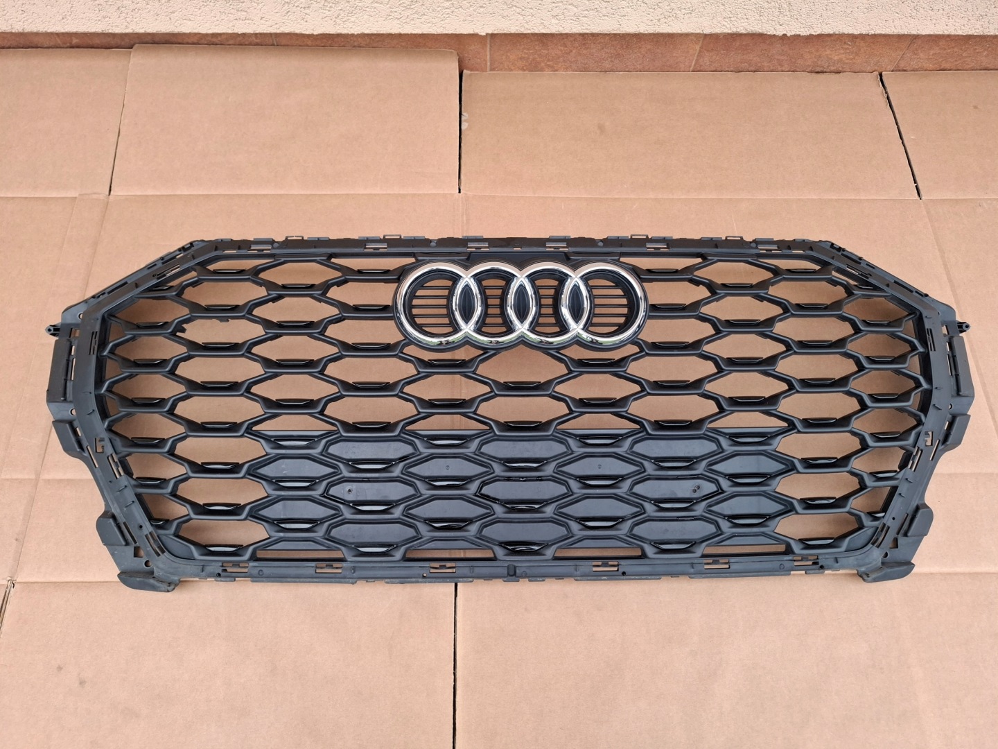 Audi Q3 Kühlergrill FRONTGRILL Kühlergitter 83F853651A - Thumbnail 1