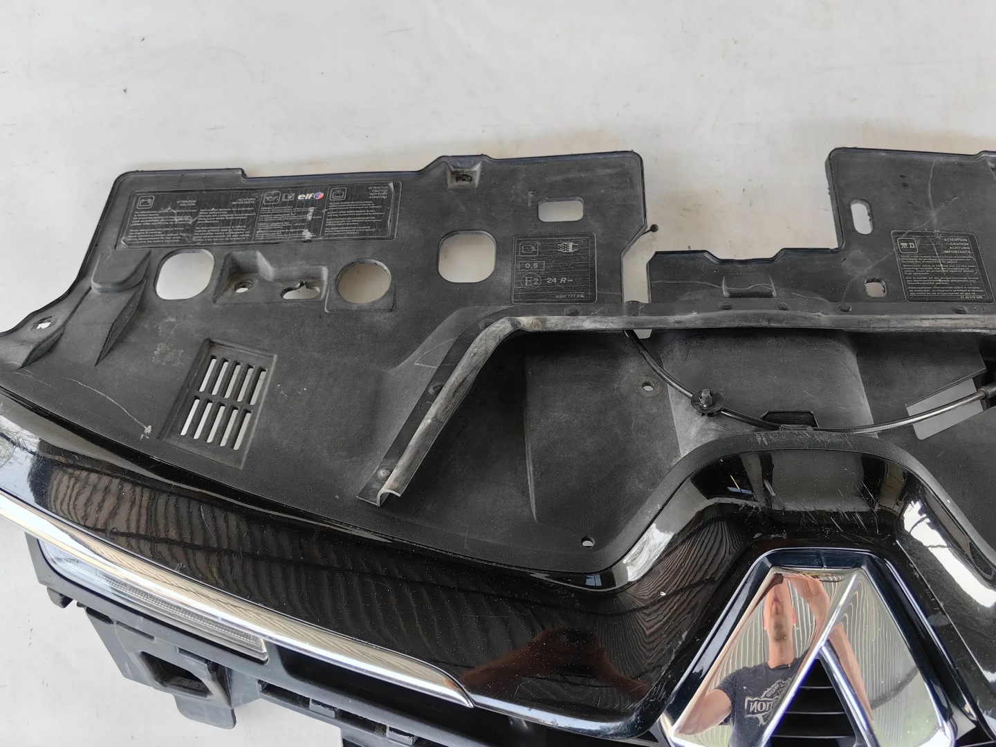 Renault Clio X98 Kühlergrill FRONTGRILL Kühlergitter 622561433R - Thumbnail 7