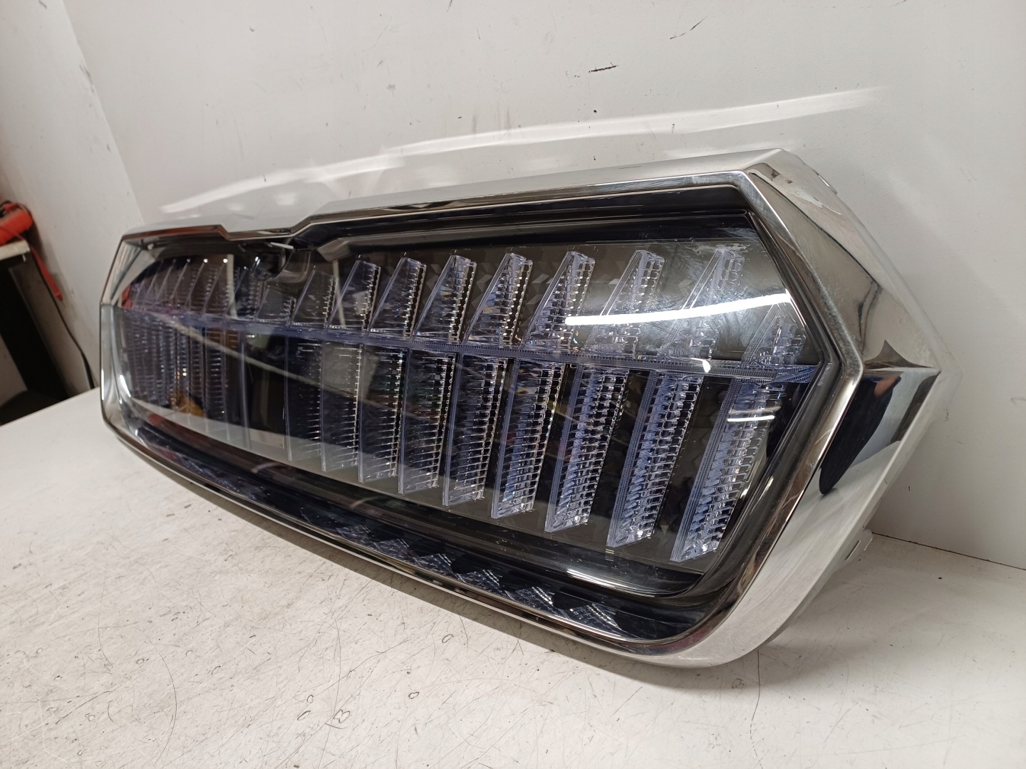 Skoda Enyaq 5LA Kühlergrill FRONTGRILL Kühlergitter 5LA941107AR - Thumbnail 6