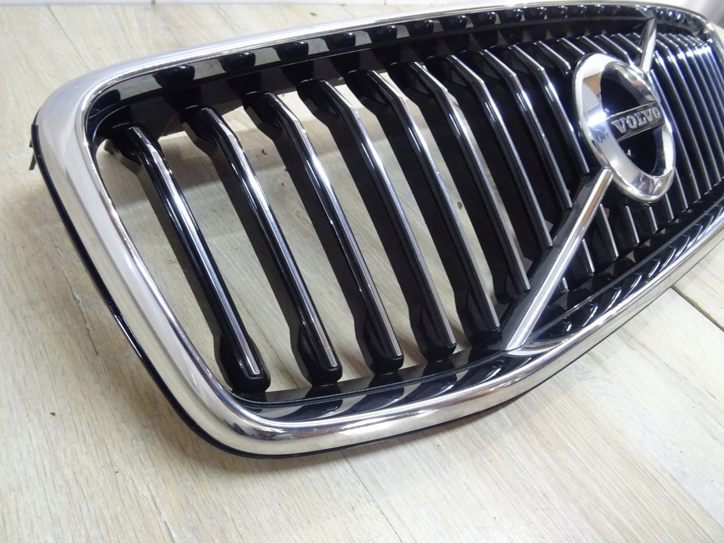 Volvo XC60 Kühlergrill FRONTGRILL Kühlergitter 31425535LL - Thumbnail 7
