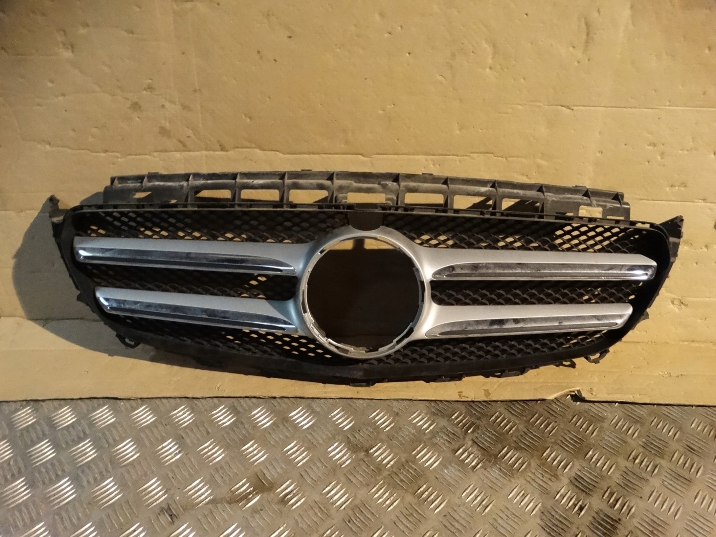 Mercedes-Benz E-Klasse W213 Kühlergrill FRONTGRILL Kühlergitter A2138880223 - Thumbnail 1