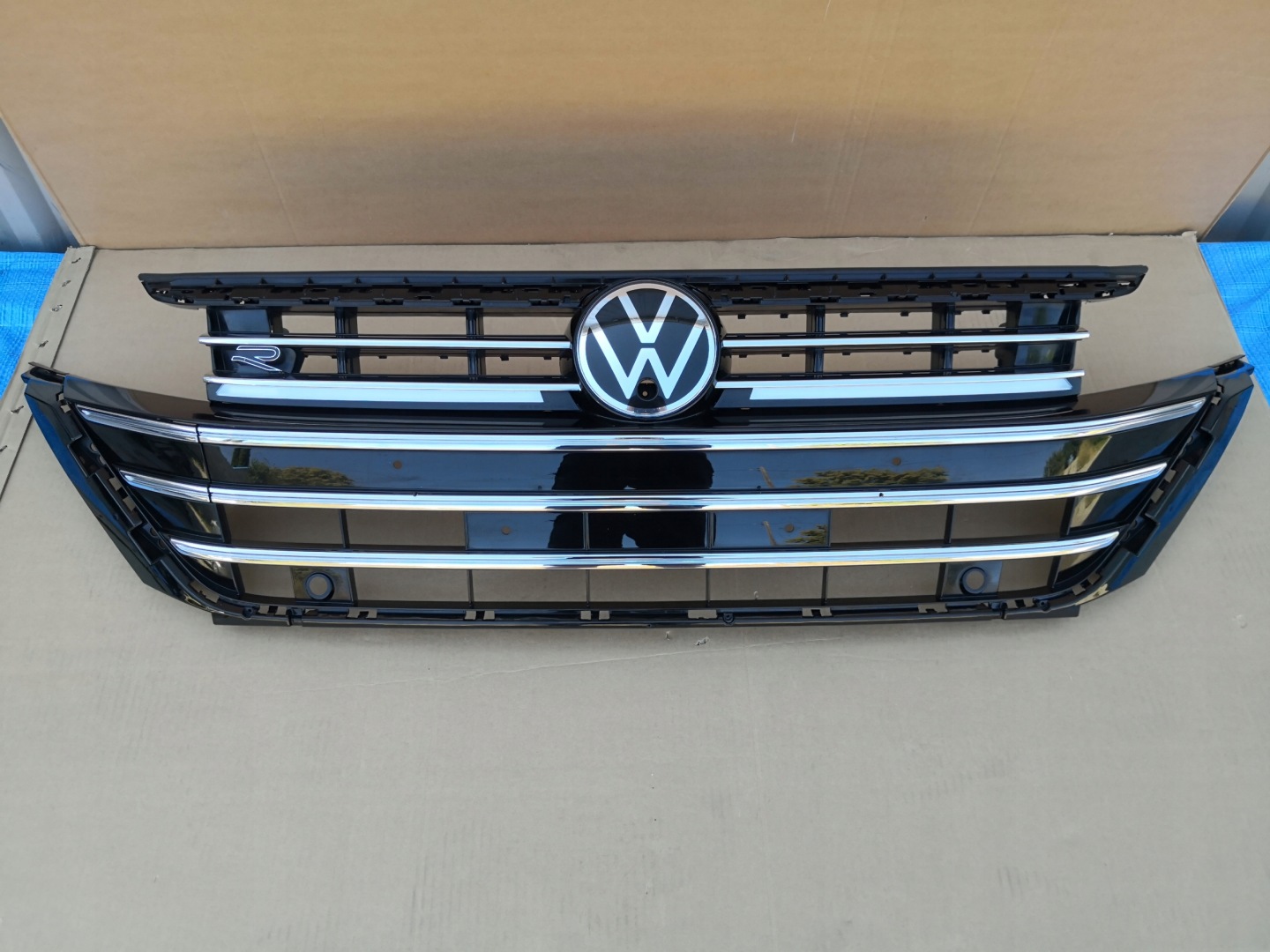 VW Arteon 3H Kühlergrill FRONTGRILL Kühlergitter 3G8853651BA - Thumbnail 1