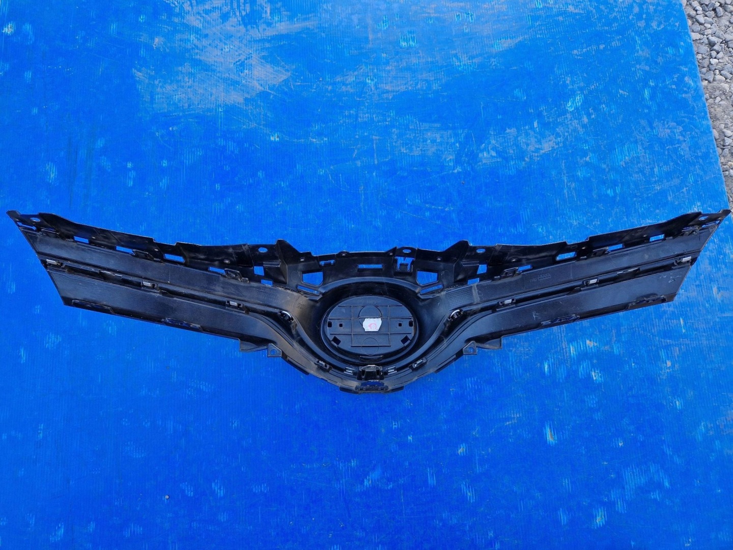 Toyota Yaris I P1 Kühlergrill FRONTGRILL Kühlergitter 531010D650 - Thumbnail 2