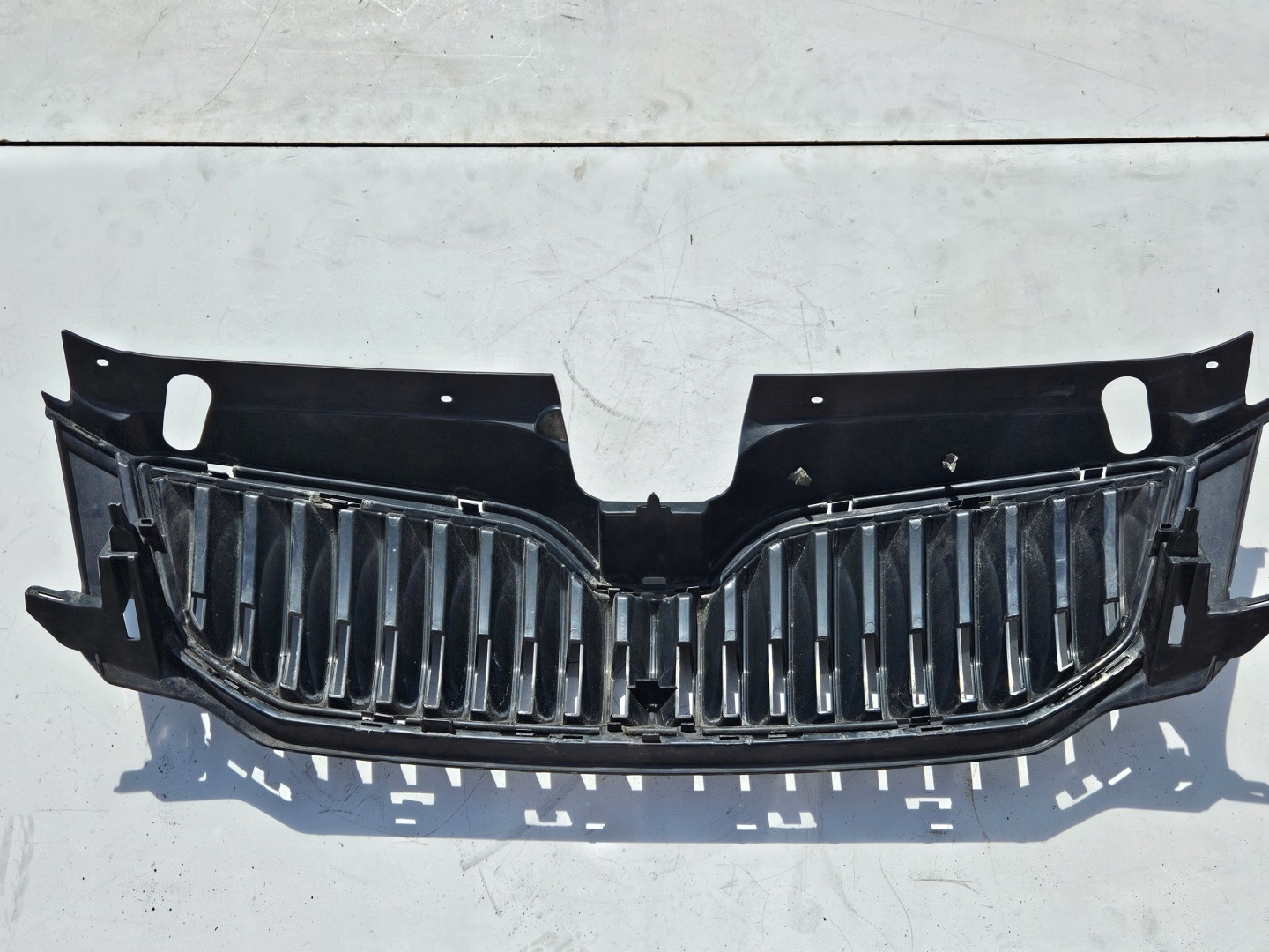 VW 5E0 Kühlergrill FRONTGRILL Kühlergitter 5E0853653A - Thumbnail 4