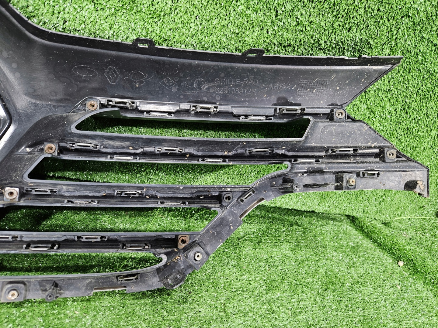 Renault Koleos RZG Kühlergrill FRONTGRILL Kühlergitter 623108912R - Thumbnail 9