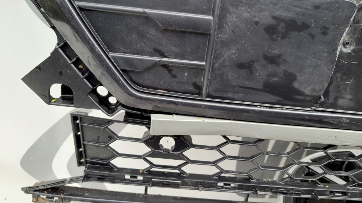 Audi Q2 Kühlergrill FRONTGRILL Kühlergitter - Thumbnail 6