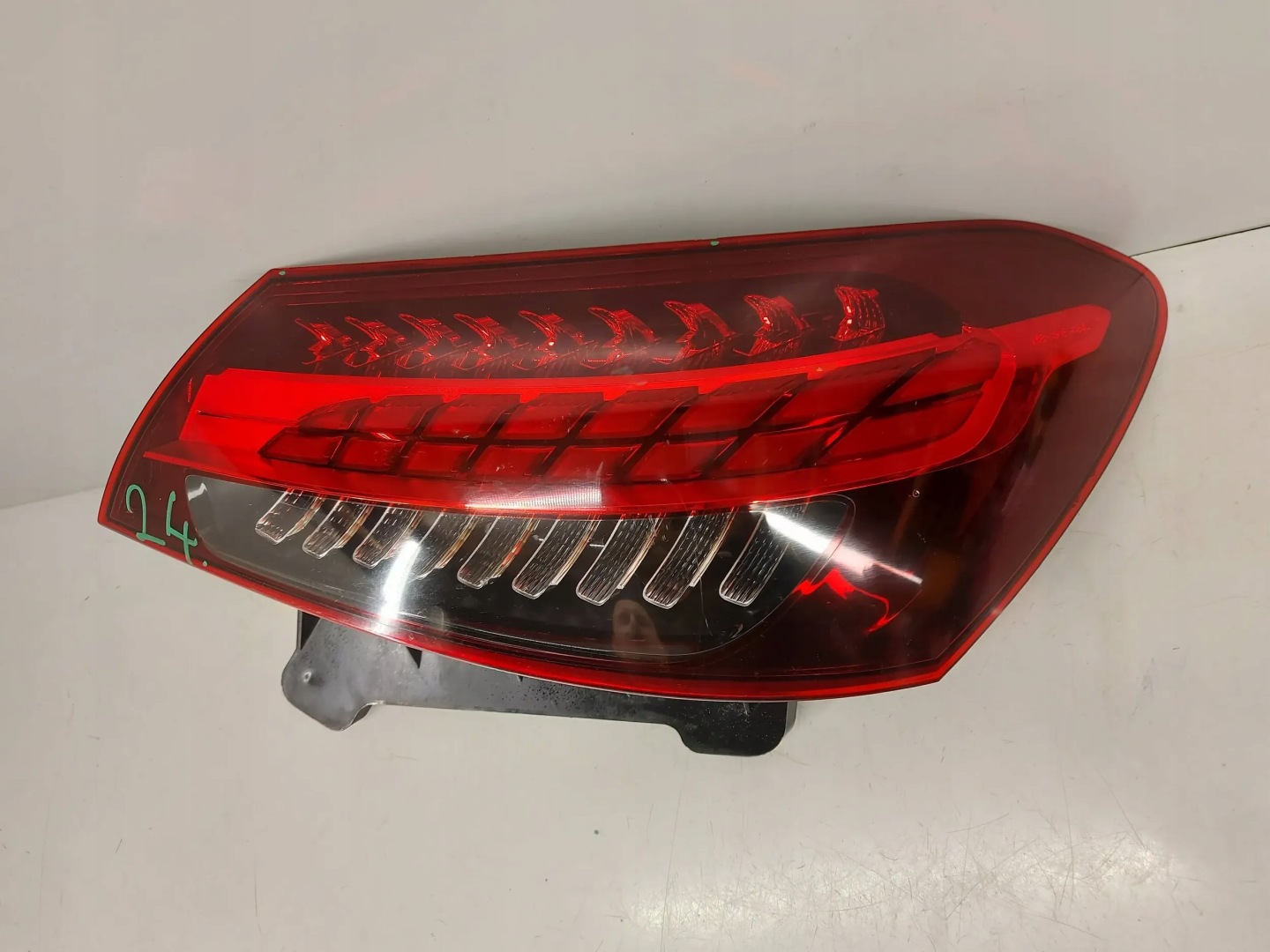 Mercedes-Benz E-Klasse W213 Rückleuchte A2139065209 Rearlamp - Thumbnail 7
