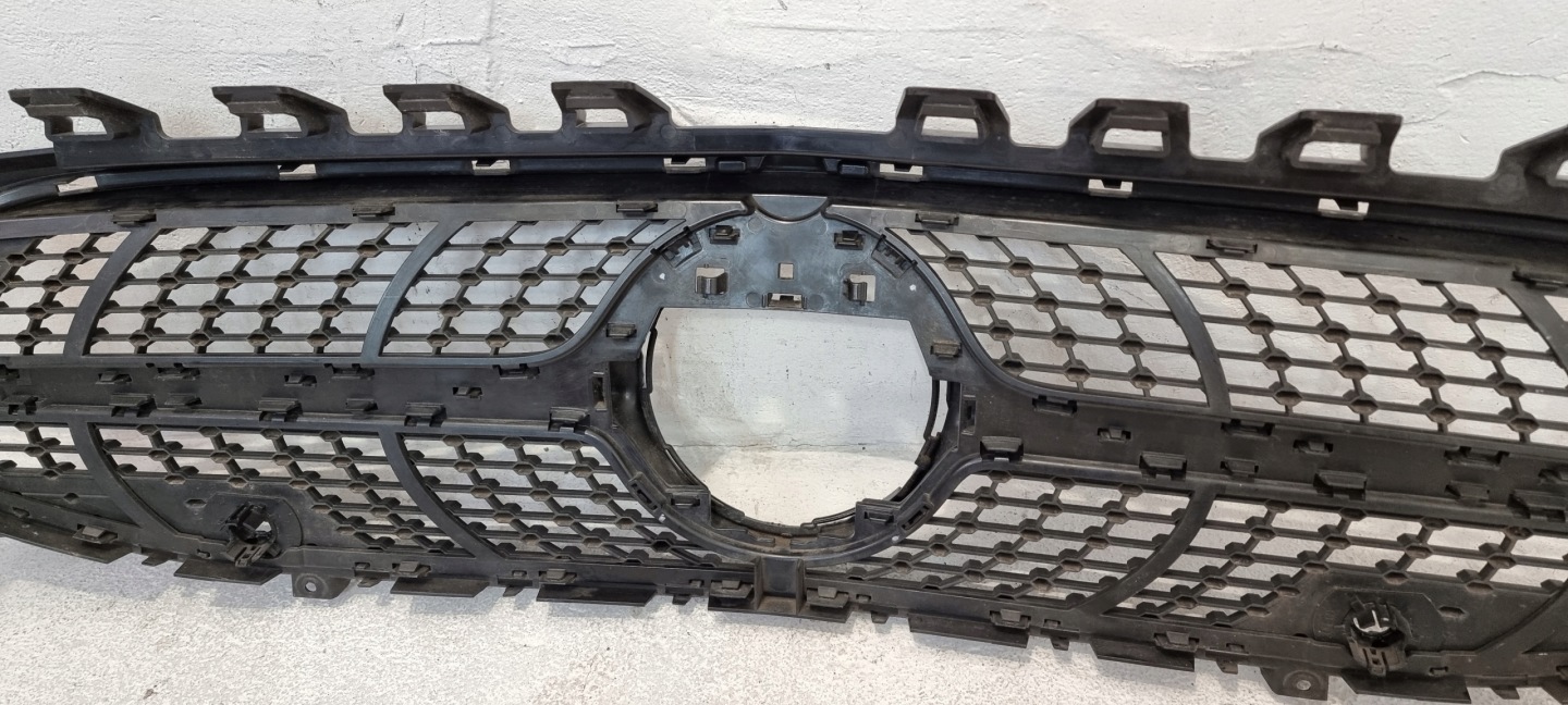 Mercedes-Benz CLA C118 Kühlergrill FRONTGRILL Kühlergitter A1188880000 - Thumbnail 9
