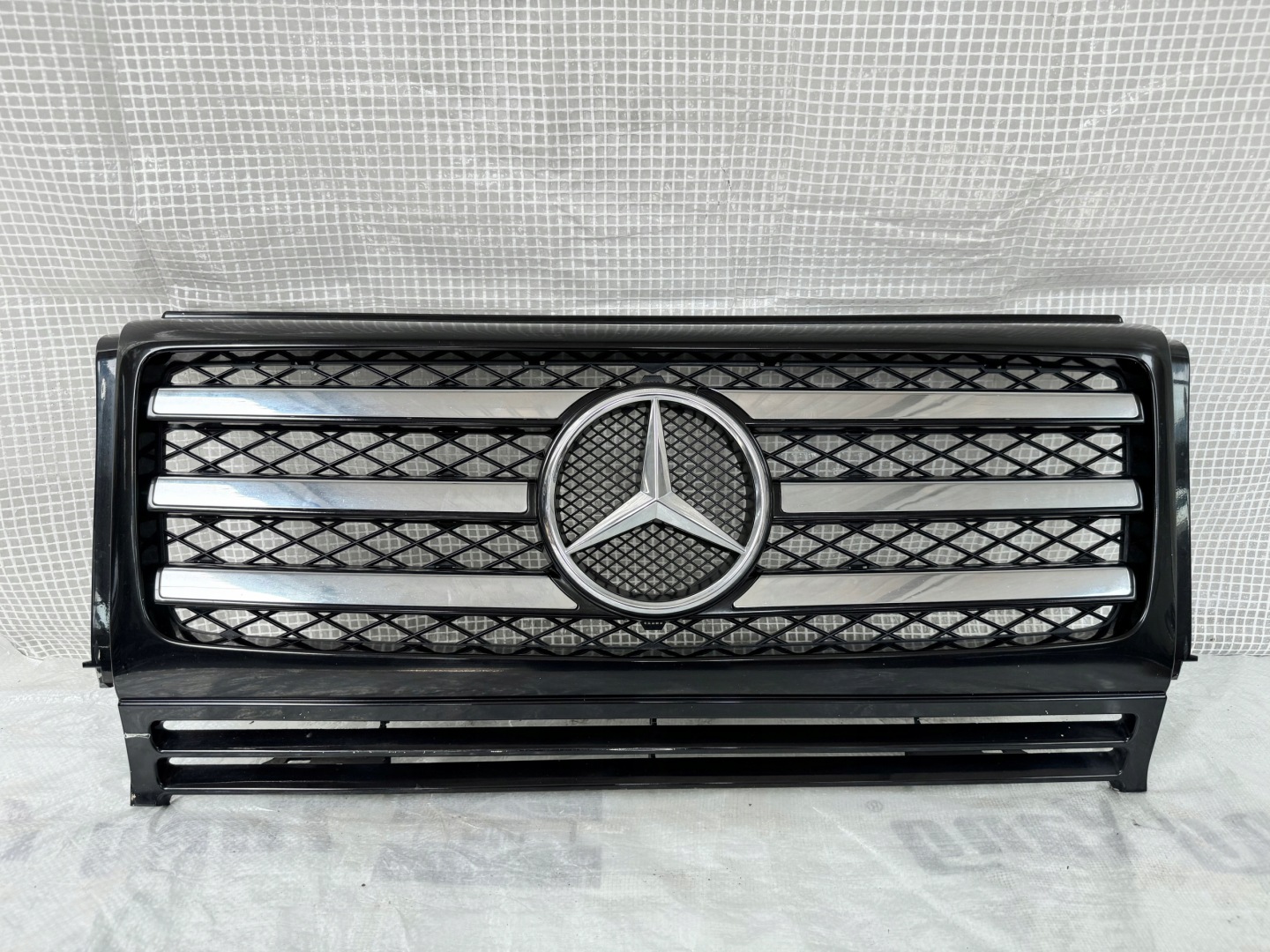 Mercedes-Benz G-Klasse W463 Kühlergrill FRONTGRILL Kühlergitter A4638880000 - Thumbnail 1