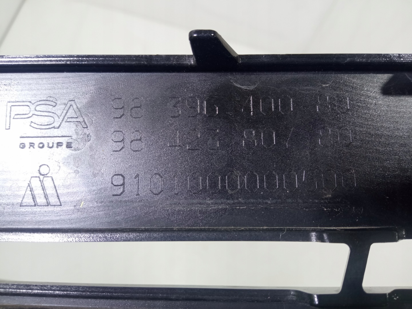 Opel Astra Kühlergrill FRONTGRILL Kühlergitter 98396400 - Thumbnail 10