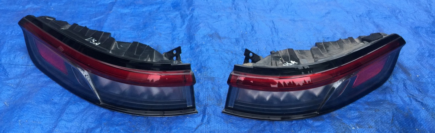 Jeep Cherokee J Rückleuchte Rearlamp - Thumbnail 1