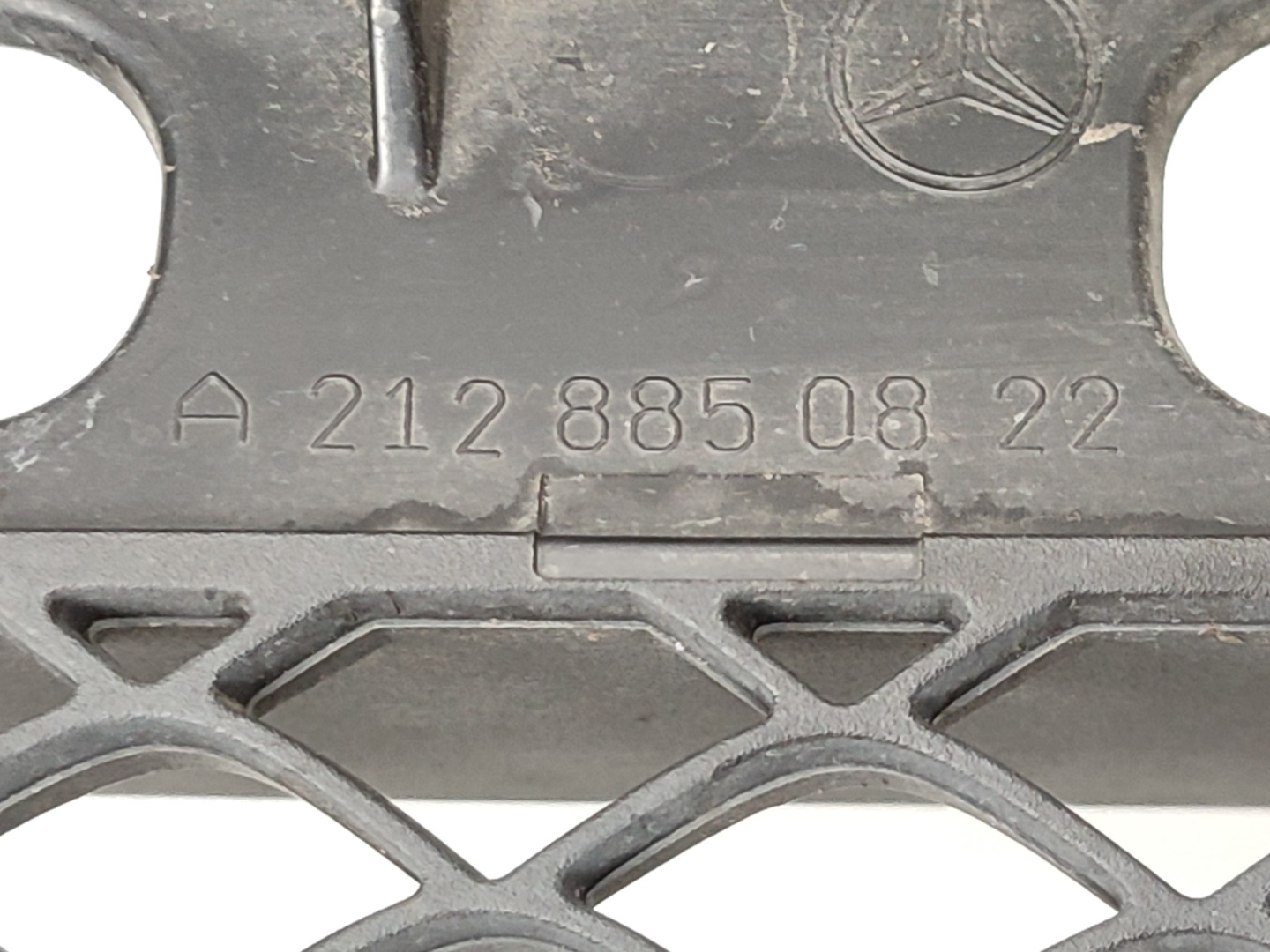 Mercedes-Benz E-Klasse W212 Kühlergrill FRONTGRILL Kühlergitter A2128850822 - Thumbnail 12