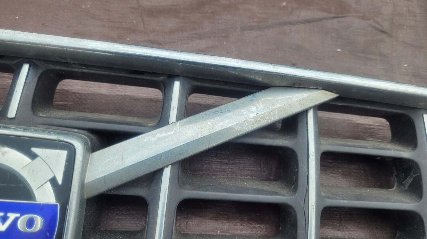 Volvo S70/V70/XC70 V70 Kühlergrill FRONTGRILL Kühlergitter 31255500MI - Thumbnail 3