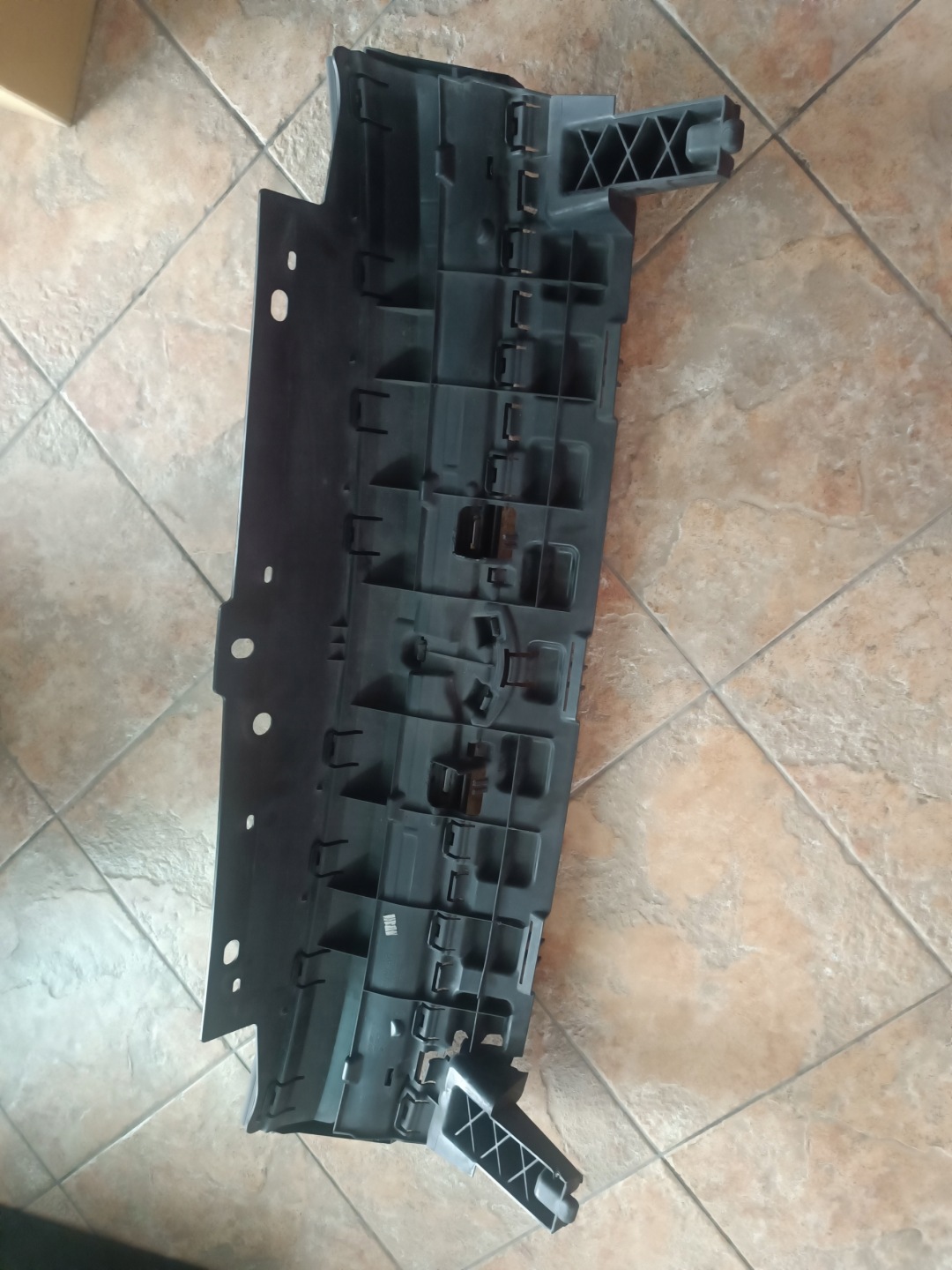 VW Caddy Kühlergrill FRONTGRILL Kühlergitter 2K7807231E - Thumbnail 3
