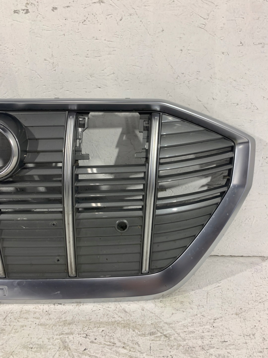 Audi e-tron Kühlergrill FRONTGRILL Kühlergitter 4KE853651 - Thumbnail 4