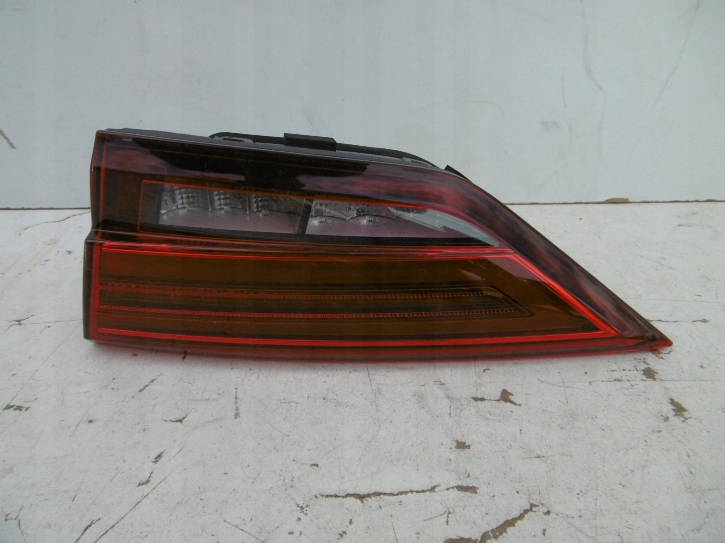Audi A3 8V5 Rückleuchte 8V5945094D Rearlamp - Thumbnail 1