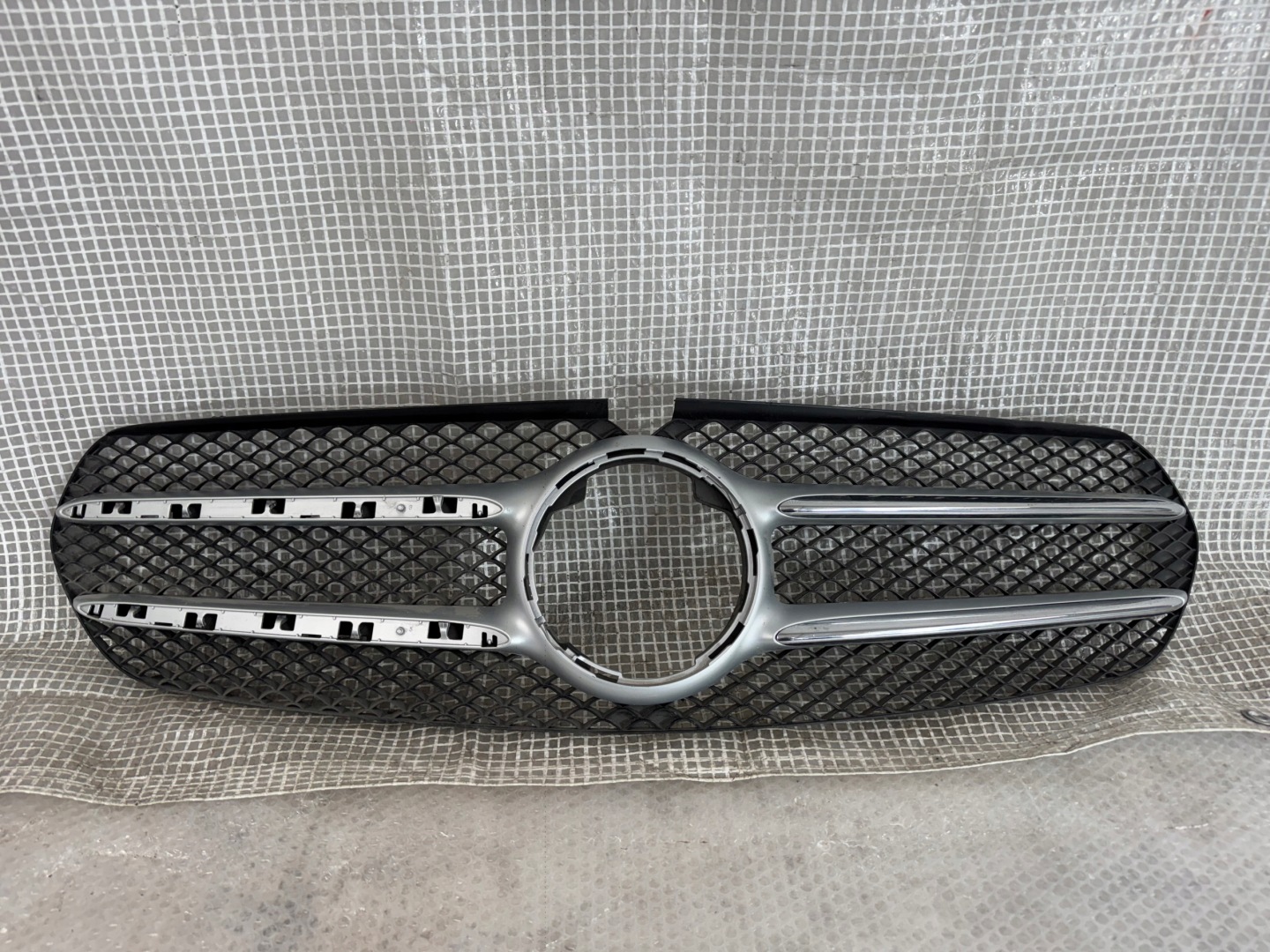 Mercedes-Benz B-Klasse W247 Kühlergrill FRONTGRILL Kühlergitter A2478881300 - Thumbnail 1