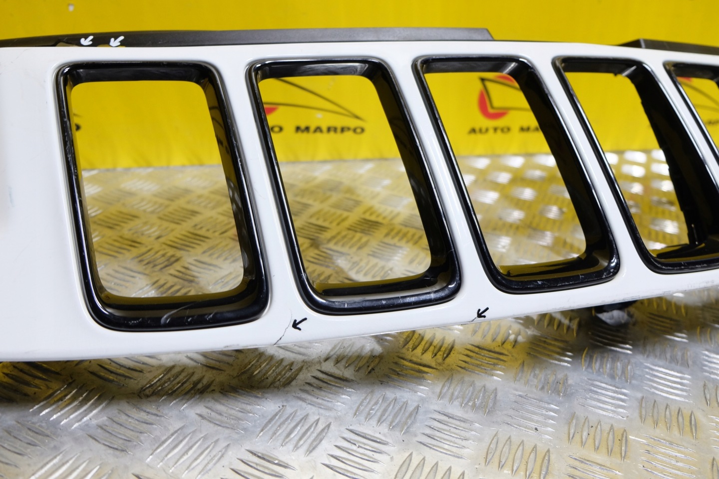 Jeep Cherokee J Kühlergrill FRONTGRILL Kühlergitter - Thumbnail 8