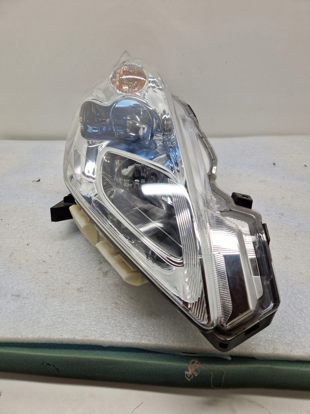 Frontscheinwerfer Nissan Leaf ZE0 NISSANLEA LED Rechts Scheinwerfer Headlight - Thumbnail 1
