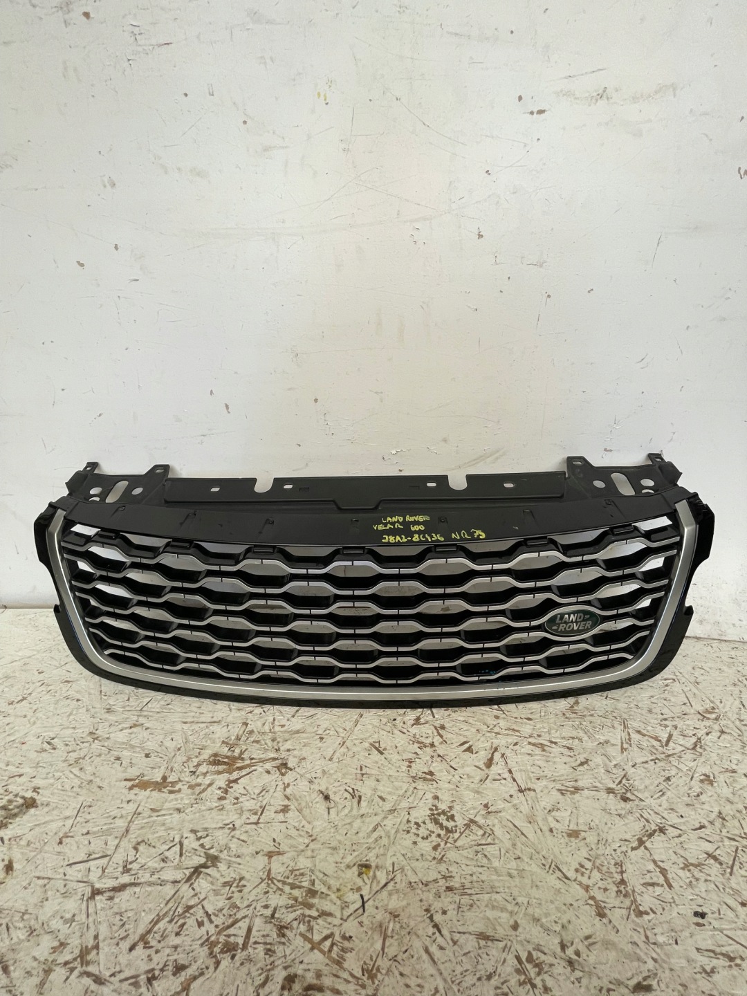 Land Rover Range Velar L560 Kühlergrill FRONTGRILL Kühlergitter - Thumbnail 1
