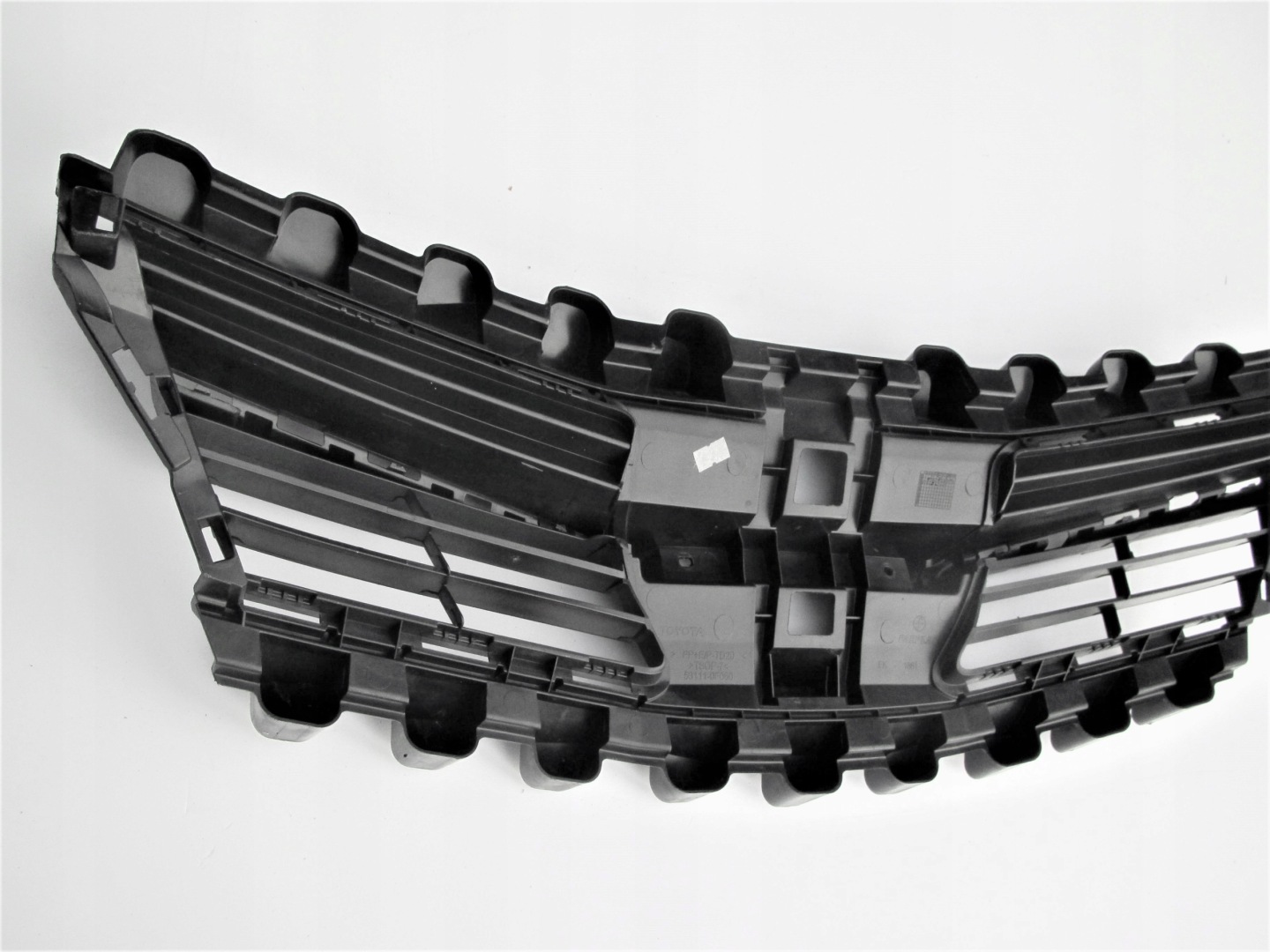 Toyota Verso AR2 Kühlergrill FRONTGRILL Kühlergitter 531110F060 - Thumbnail 11