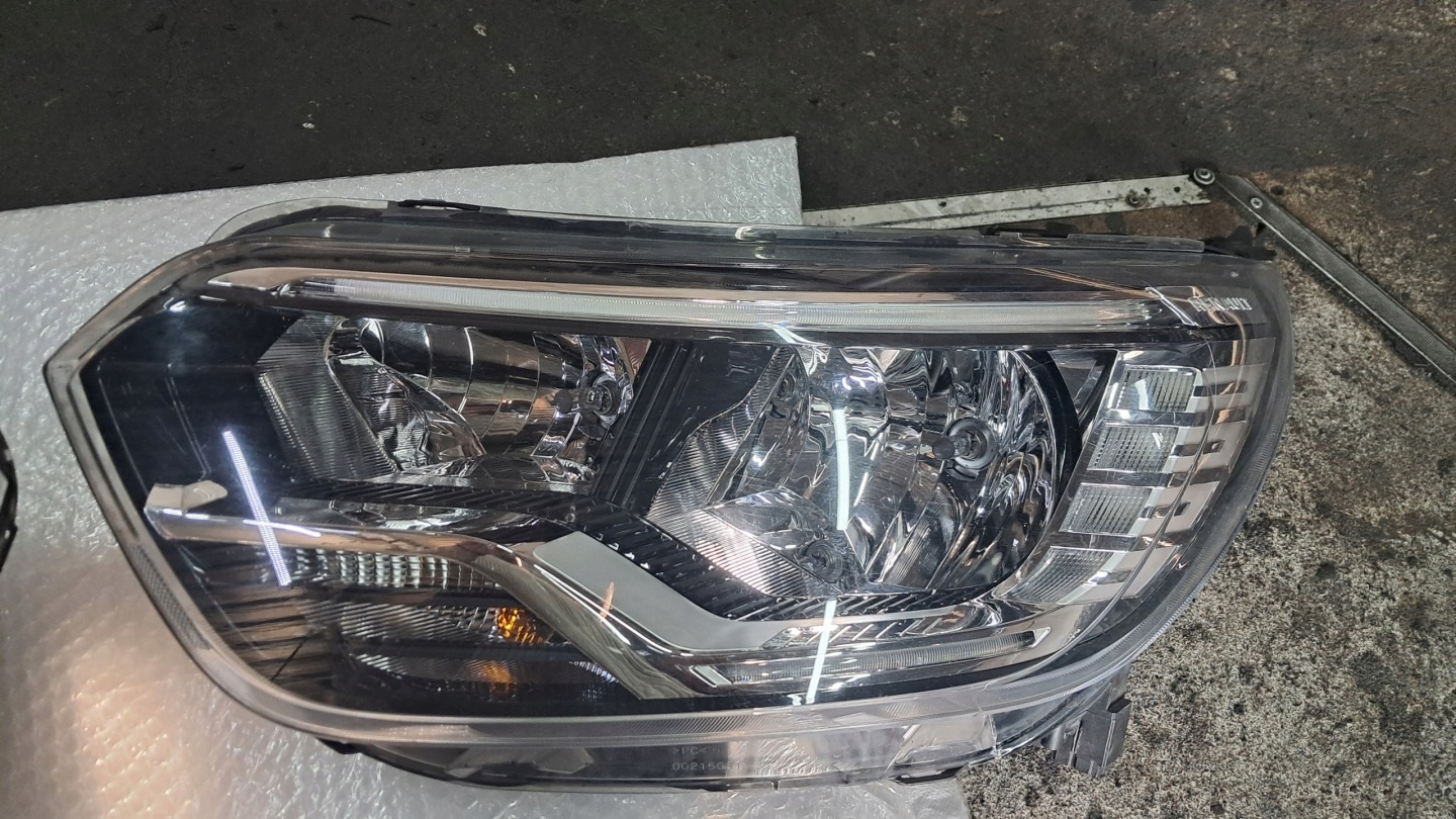 Frontscheinwerfer Renault Express RJK 260600331R LED Links Headlight - Thumbnail 5