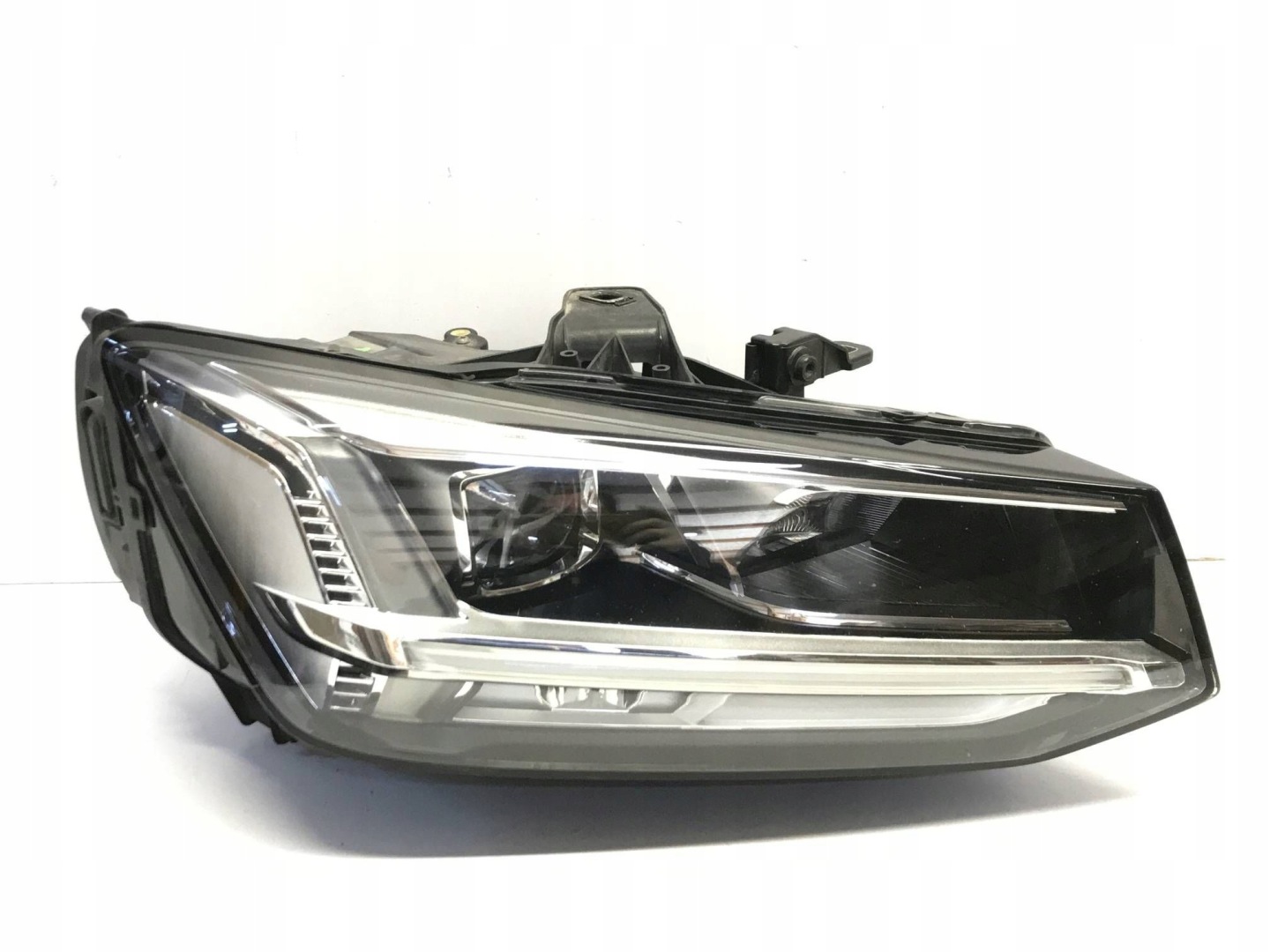 Frontscheinwerfer Audi Q2 81A941034 LED Rechts Scheinwerfer Headlight - Thumbnail 1