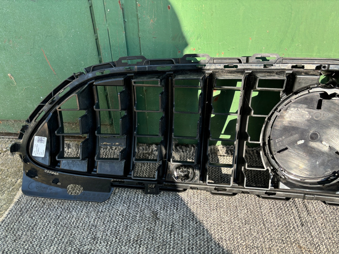 Mercedes-Benz C-Klasse W206 Kühlergrill FRONTGRILL Kühlergitter A2068883300 - Thumbnail 9