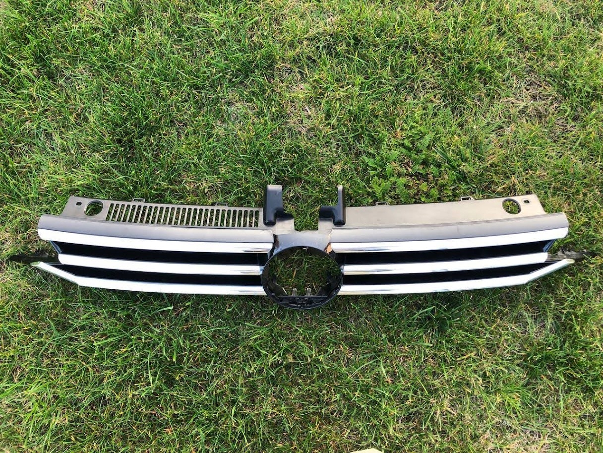VW Touran I Kühlergrill FRONTGRILL Kühlergitter - Image 1