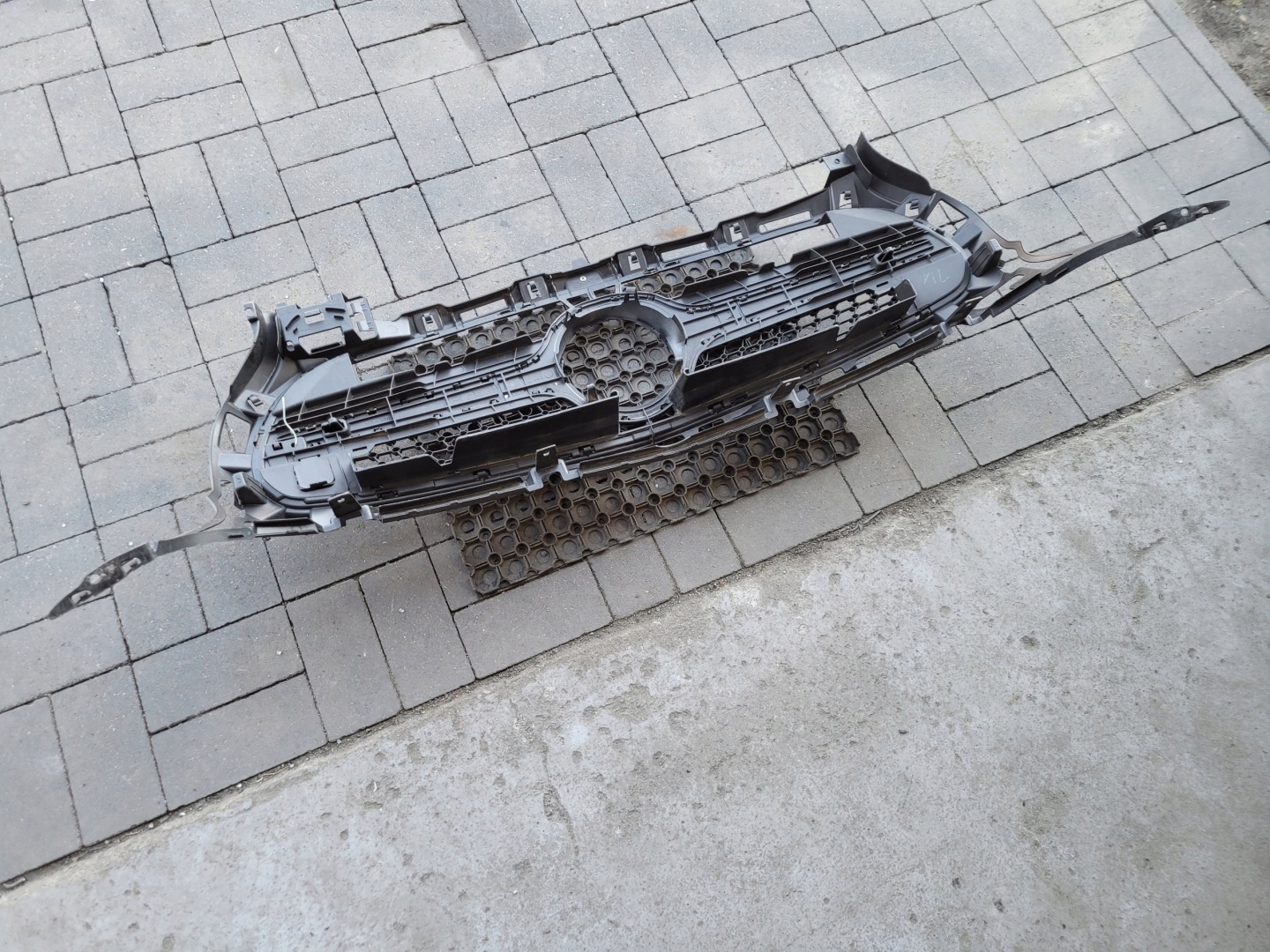 Mercedes-Benz AMG GT W190 Kühlergrill FRONTGRILL Kühlergitter A1908850053 - Thumbnail 10
