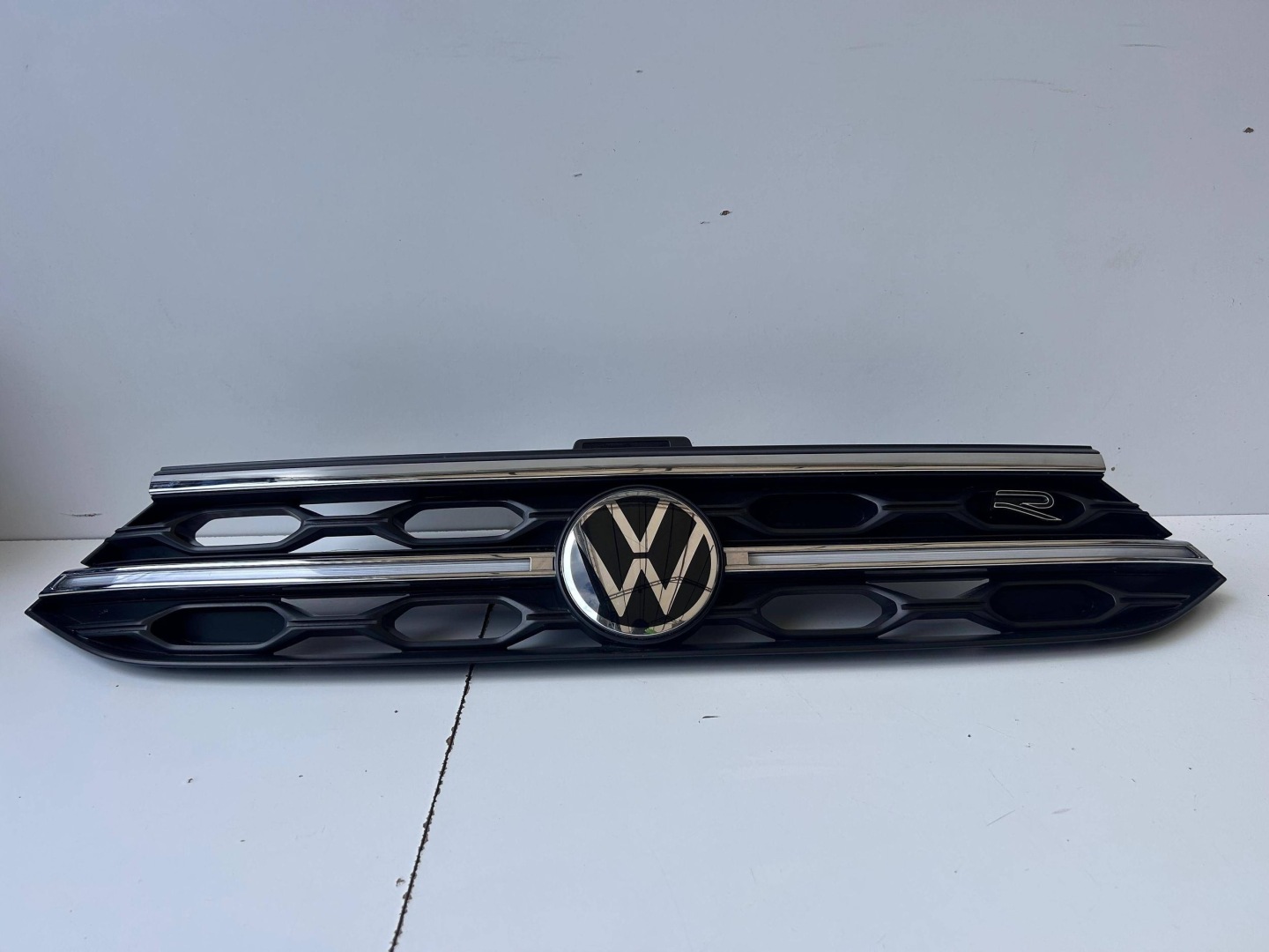 VW T-Roc A1 Kühlergrill FRONTGRILL Kühlergitter 2GA853653 - Thumbnail 1