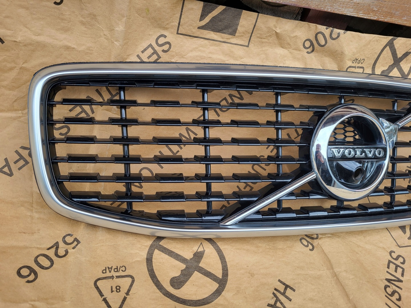 Volvo S90/V90 S90 Kühlergrill FRONTGRILL Kühlergitter 31425406 - Thumbnail 4