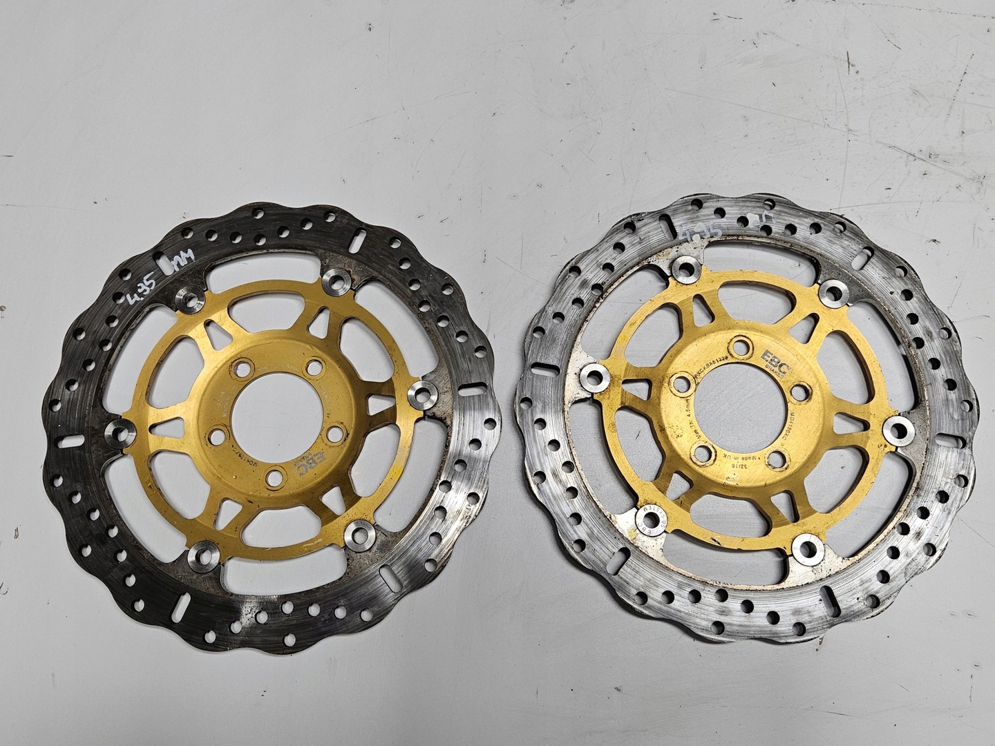 はさ。 Tarcze hamulcowe przód Kawasaki ZX6R ZX-6R 98+ Z750 04+